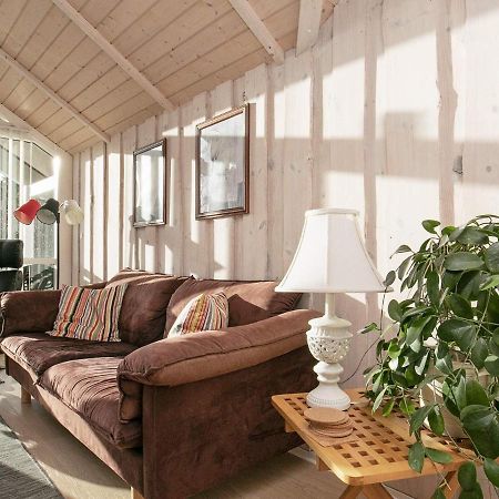 Three-Bedroom Holiday Home In Rodby 38 Kramnitse 外观 照片