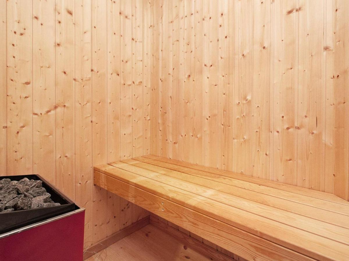 Three-Bedroom Holiday Home In Rodby 38 Kramnitse 外观 照片