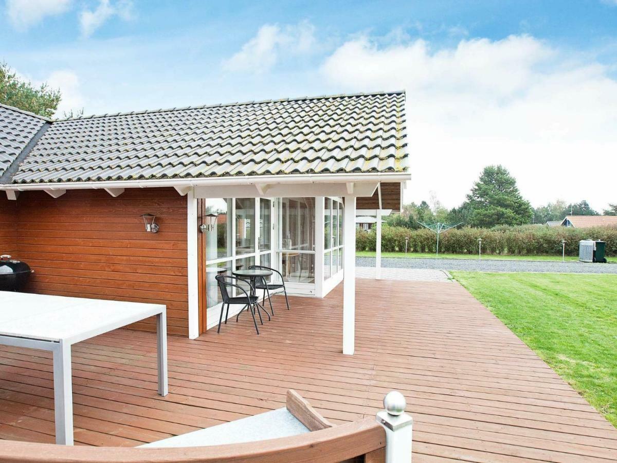 Three-Bedroom Holiday Home In Rodby 38 Kramnitse 客房 照片