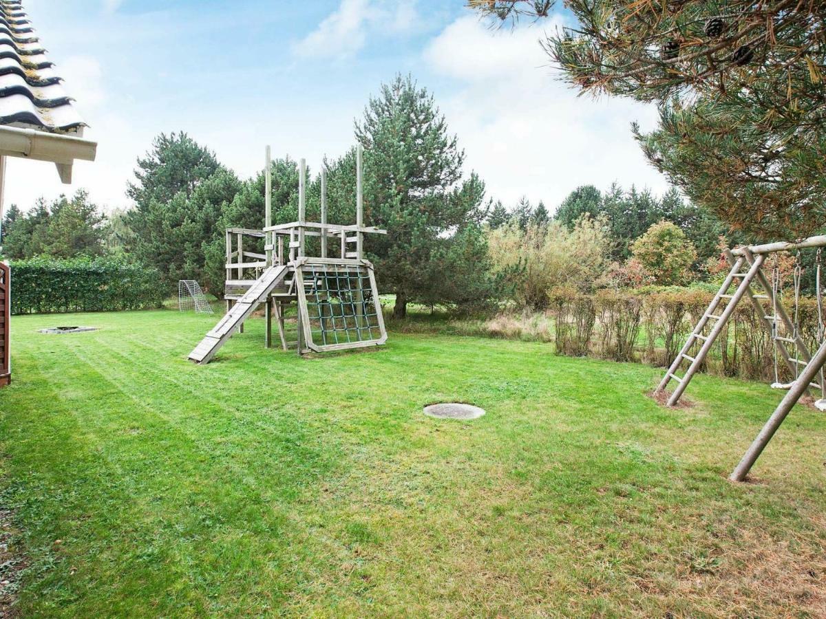 Three-Bedroom Holiday Home In Rodby 38 Kramnitse 外观 照片